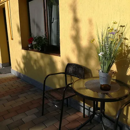 Apartament House Minerilor *