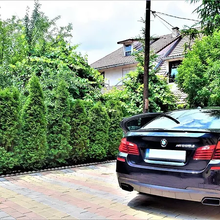 House Minerilor Apartament *