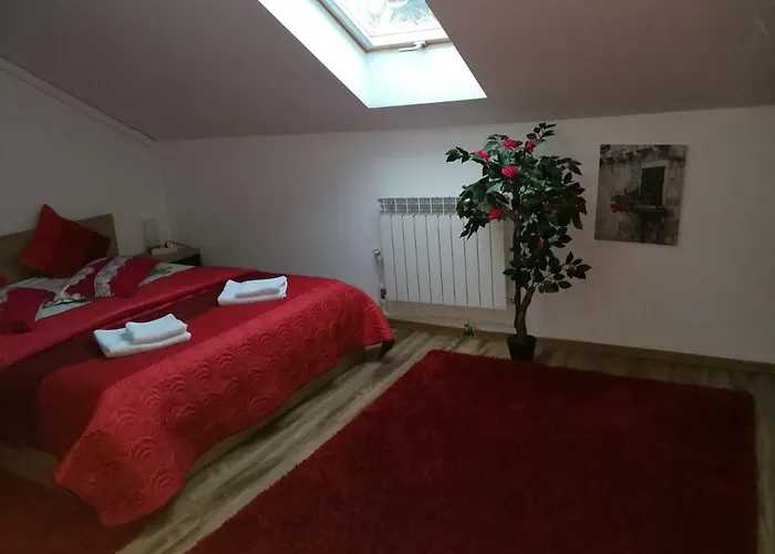 Apartament House Minerilor *